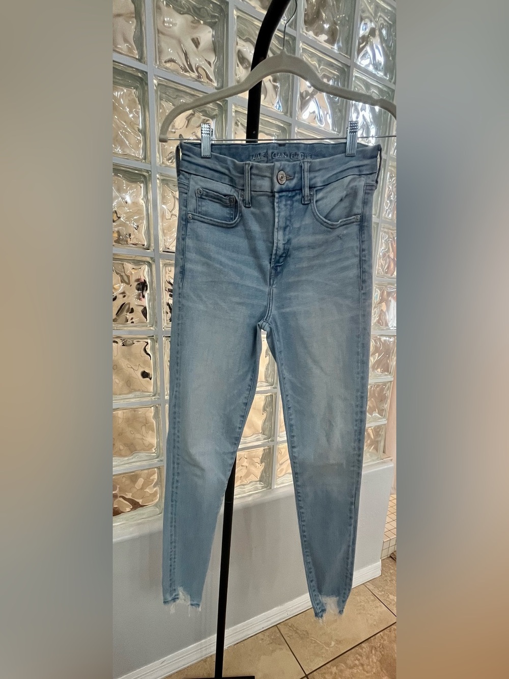 American Eagle Light Wash Women's High Rise Jegging Sz 6
